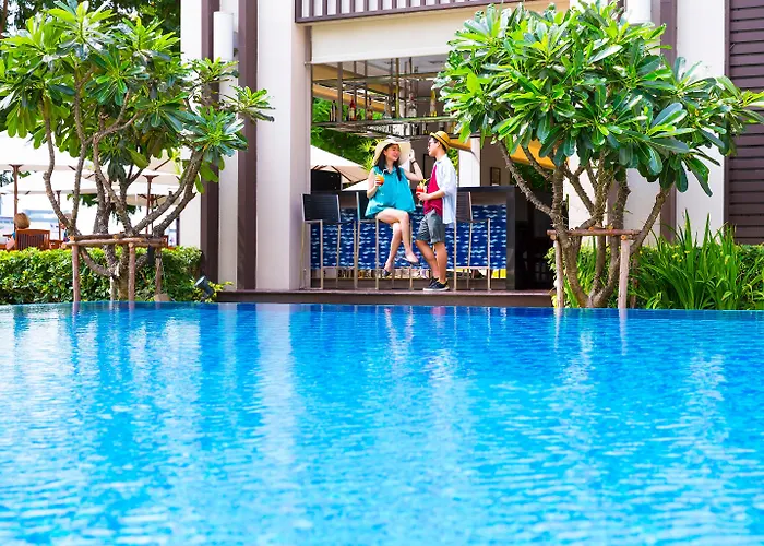 Ibis Riverside
