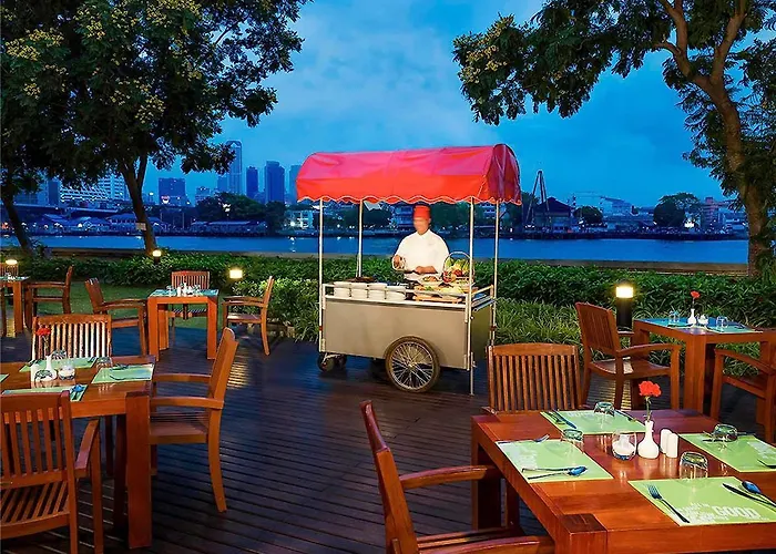 Ibis Riverside מלון